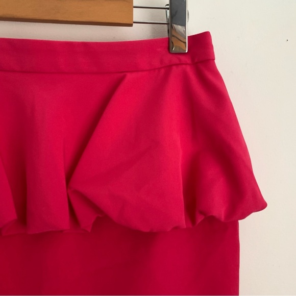 Zara Fuchsia Pink Peplum Mini Skirt - Picture 3 of 9